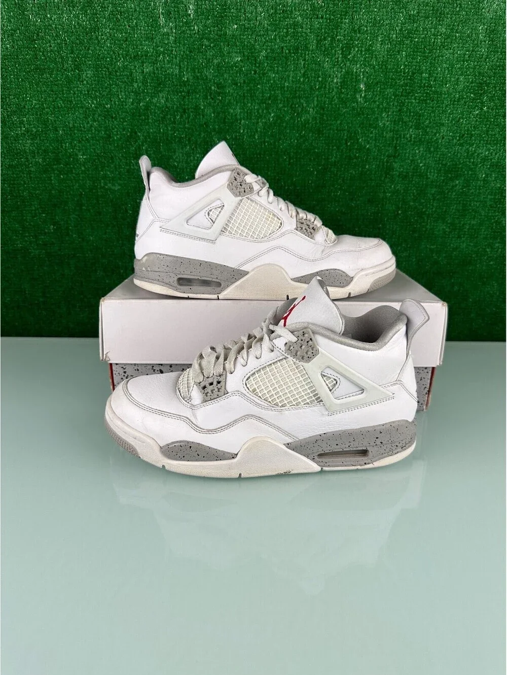 Size 9 - Jordan 4 Retro Mid White Oreo